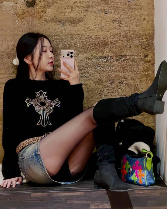 《剑星》申才恩新照