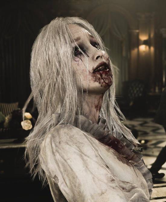 《生化9》新女神歌唱丧尸爆火！大量绝美COS图刷屏