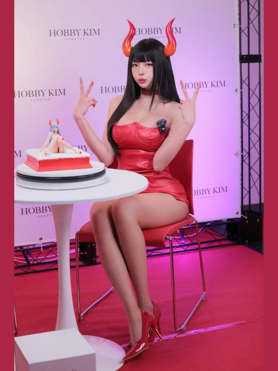 韩版"完蛋美女"女主新照