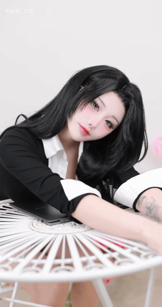 韩援coser Yasal新片 黑长直太顶了吧