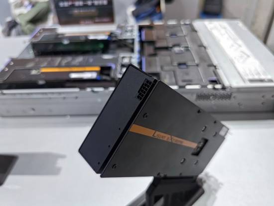 砺算科技首款国产显卡现场体验！《赛博朋克2077》相当流畅