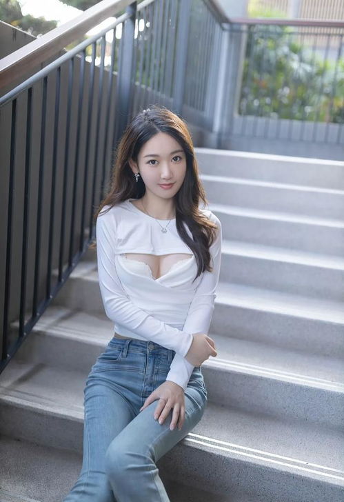 小花妹妹CSGO攻略:如何提高你的竞技水平与技巧